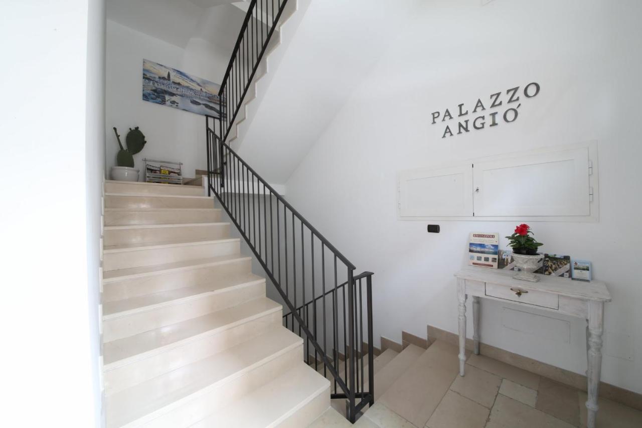 דירות מונופולי Palazzo Angio' מראה חיצוני תמונה
